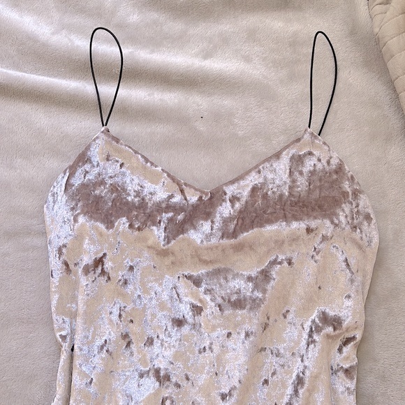 POLLY & ESTHER - velvet mini dress - Picture 5 of 9